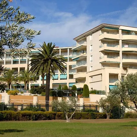 Juan Les Pins 2pc6 Pins Bleus