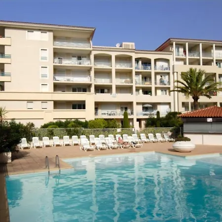 Juan Les Pins 2pc6 Pins Bleus Antibes
